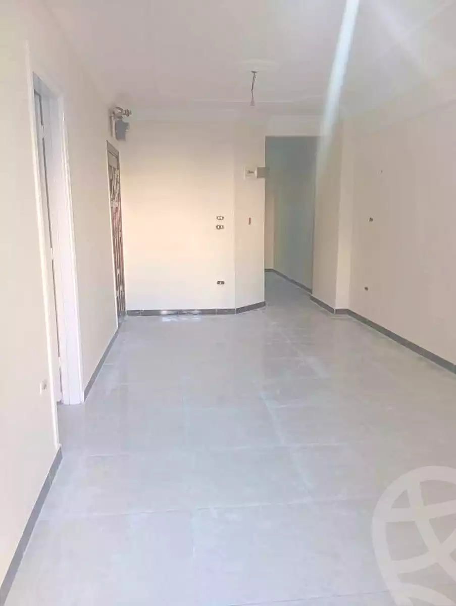 https://aqarmap.com.eg/ar/listing/6649469-for-rent-alexandria-lsywf-mostafa-kamel-st