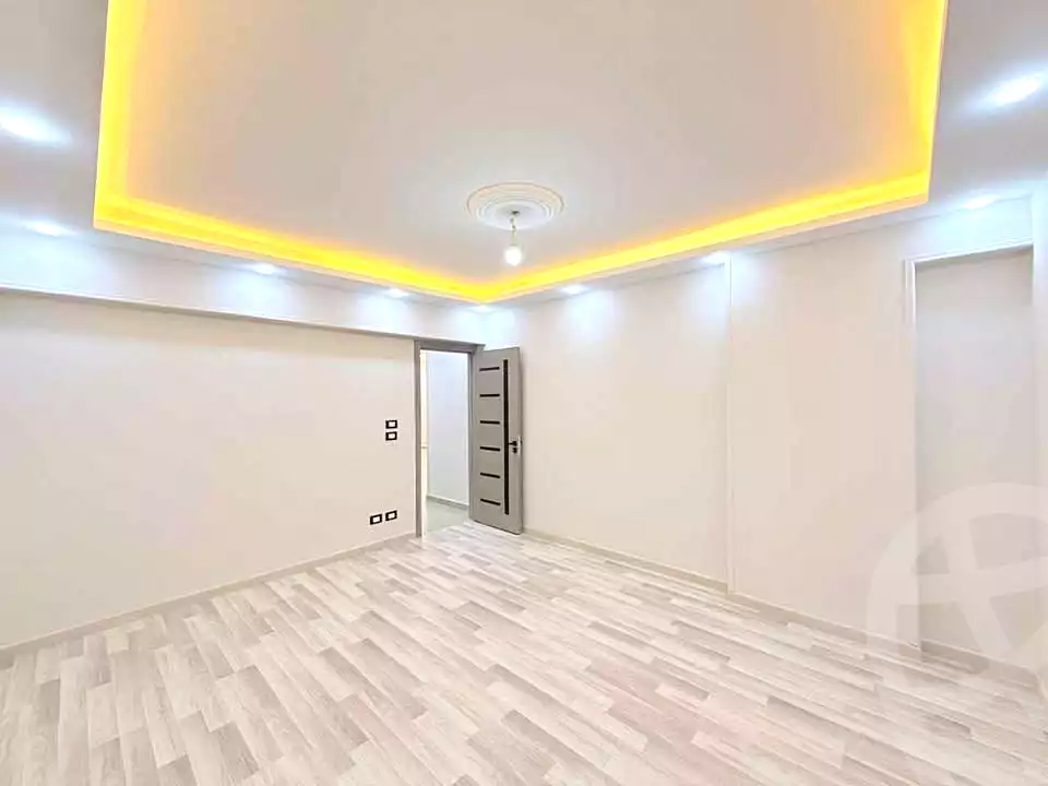 https://aqarmap.com.eg/en/listing/6649754-for-sale-alexandria-el-mandara-shr-jml-bd-lnsr