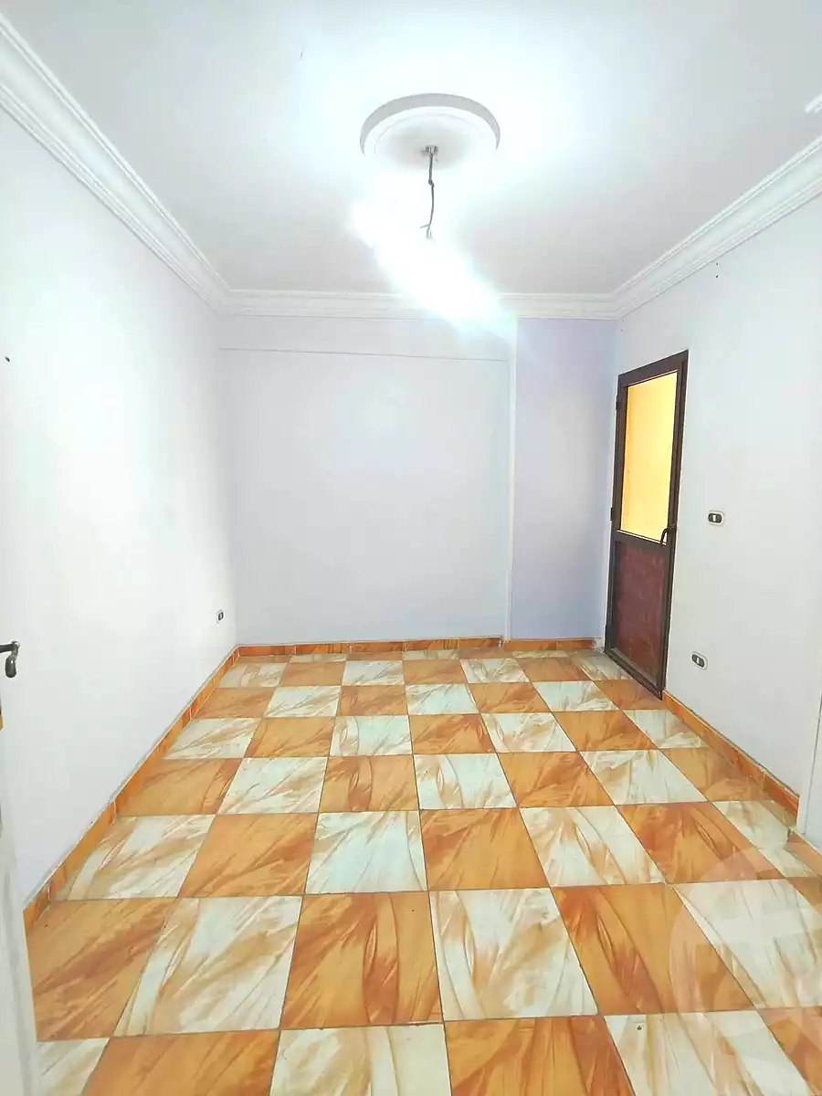 https://aqarmap.com.eg/ar/listing/6649810-for-sale-alexandria-sydy-bshr-sydy-bshr-bhry-shr-mhmwd-l-yswy