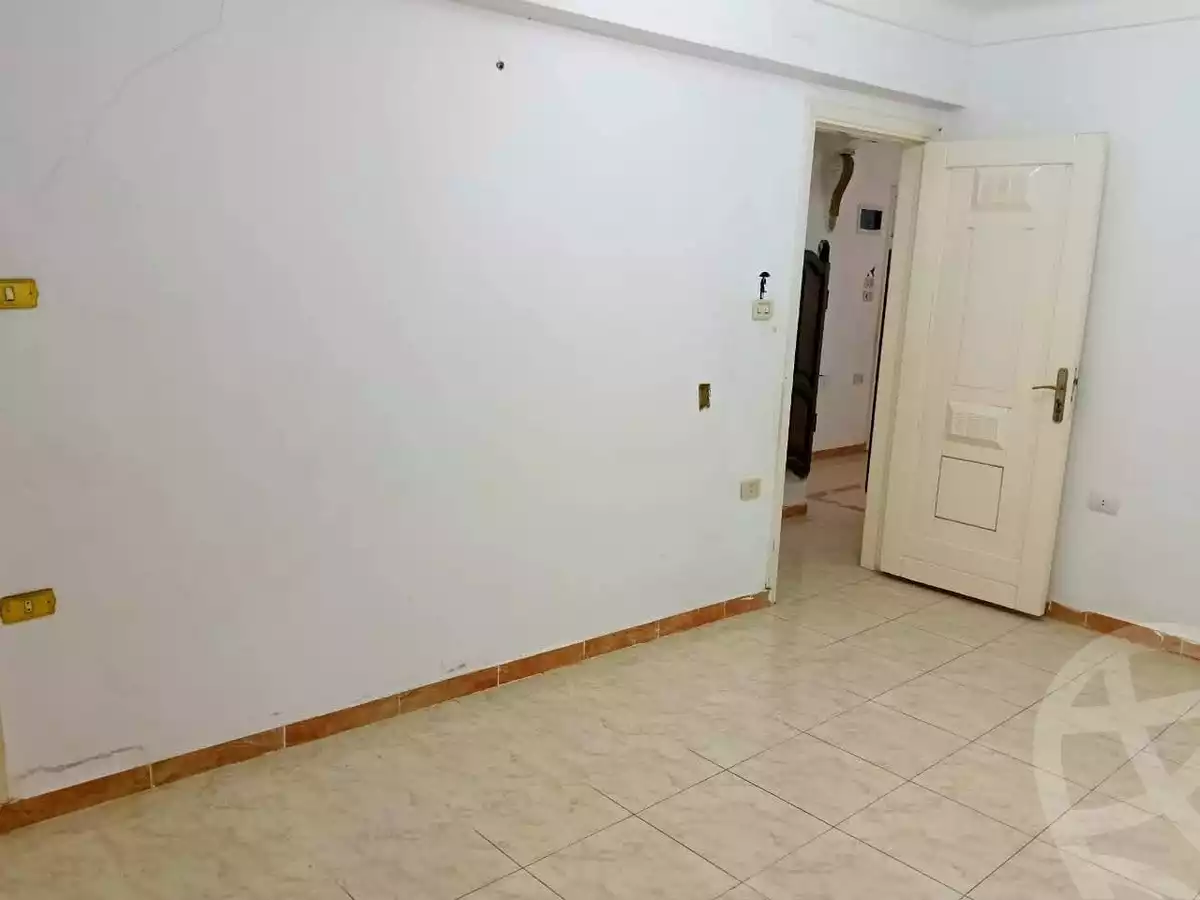 https://aqarmap.com.eg/en/listing/6649837-for-sale-alexandria-lsywf-el-falki