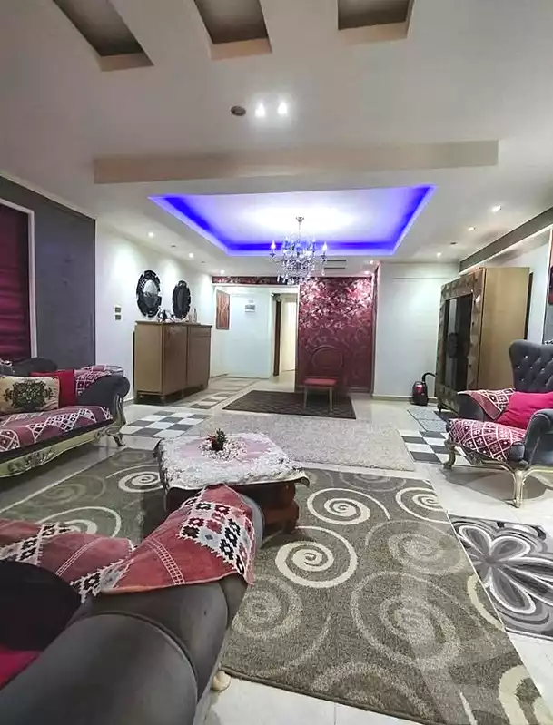 https://aqarmap.com.eg/ar/listing/6649852-for-sale-alexandria-l-jmy-lbytsh-ibrahim-othman-st