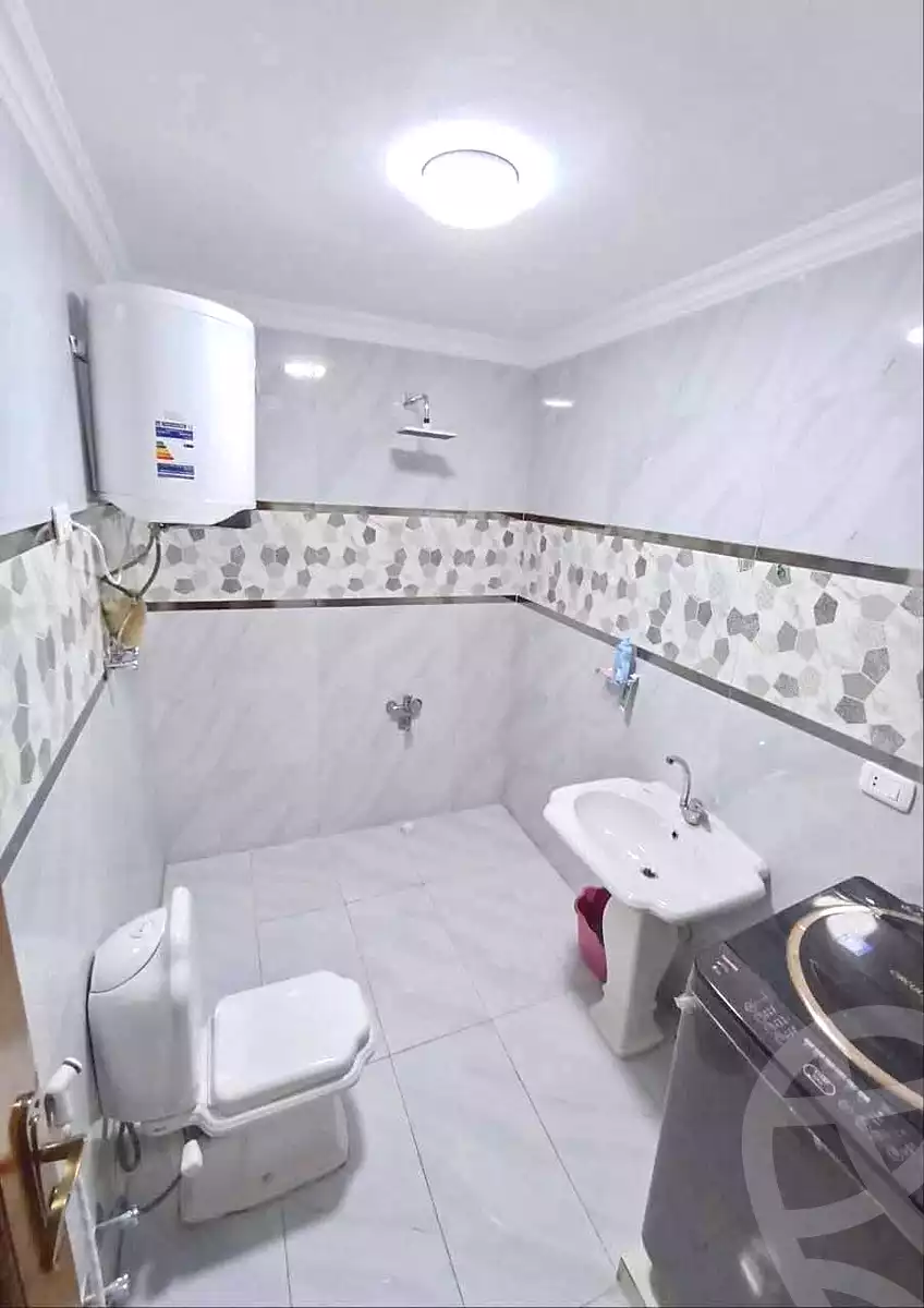 https://aqarmap.com.eg/ar/listing/6649917-for-sale-cairo-ain-shams-ahmed-esmat-st