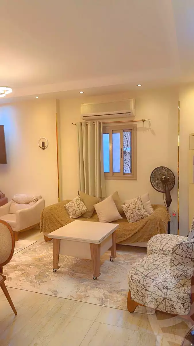 https://aqarmap.com.eg/en/listing/6650138-for-sale-cairo-mokattam-el-hadabah-el-wosta-el-mantaqa-el-khamsa-street-33