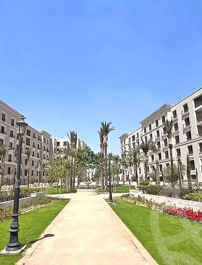 https://aqarmap.com.eg/ar/listing/6651394-for-rent-cairo-el-sheikh-zayed-city-compounds-kmbwnd-fyldj-wyst-dr-llttwyr