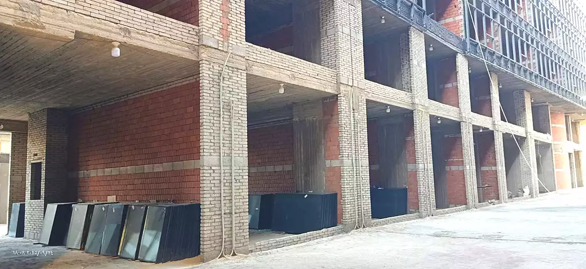 https://aqarmap.com.eg/en/listing/6651492-for-sale-cairo-el-sheikh-zayed-city-compounds-101-mall