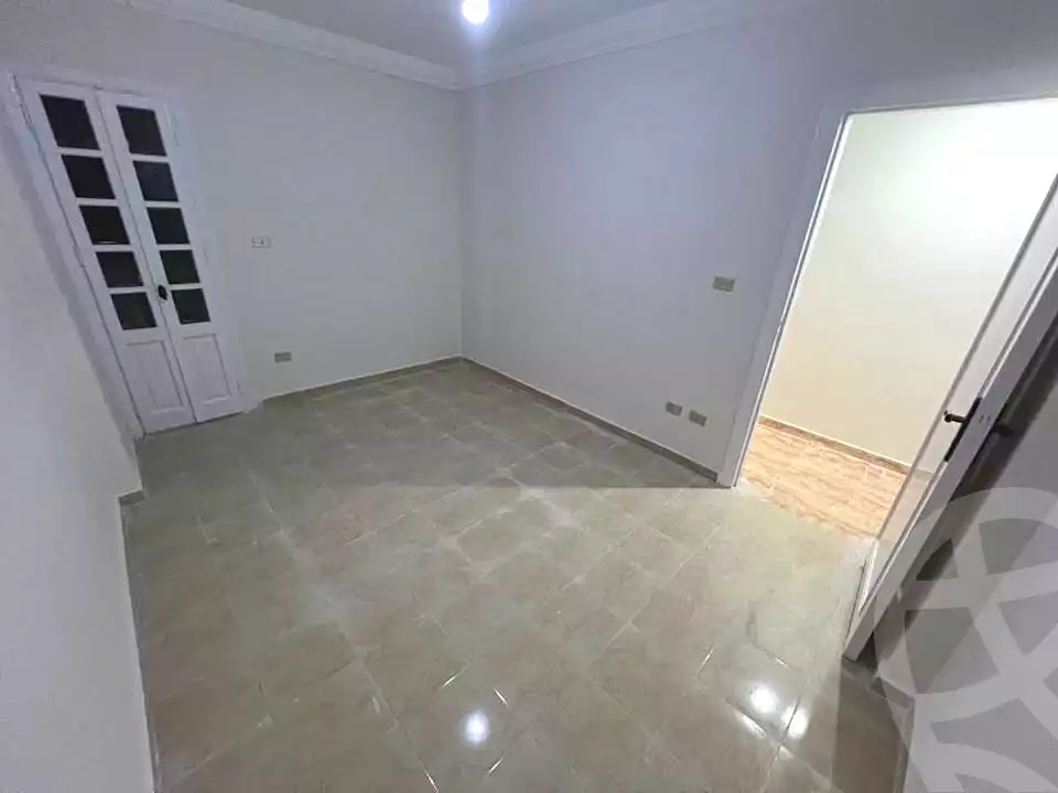https://aqarmap.com.eg/en/listing/6651615-for-sale-alexandria-sydy-bshr-sydy-bshr-bhry-shr-khld-bn-lwlyd