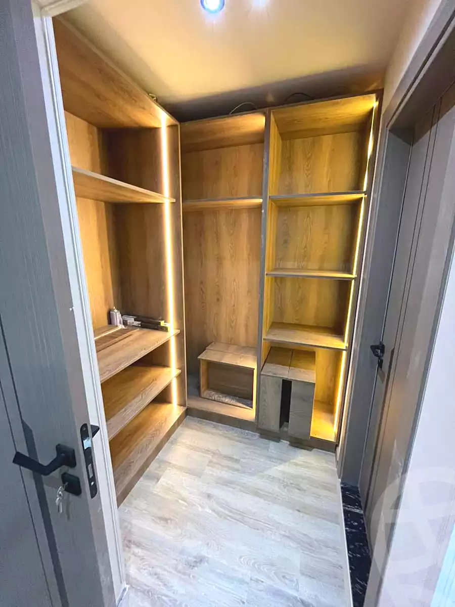 https://aqarmap.com.eg/en/listing/6652228-for-sale-cairo-new-cairo-compounds-mwrd-fq-llttwyr