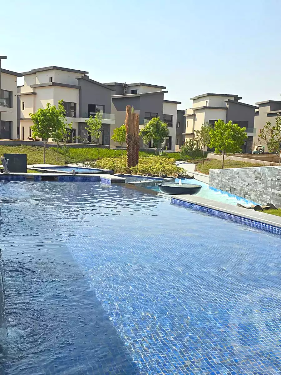 https://aqarmap.com.eg/en/listing/6652283-for-sale-cairo-new-cairo-compounds-kmbwnd-kryk-twn-il-cazar