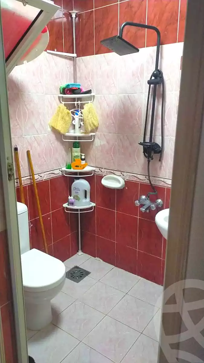 https://aqarmap.com.eg/en/listing/6652621-for-sale-alexandria-alhadara-new-el-hadra