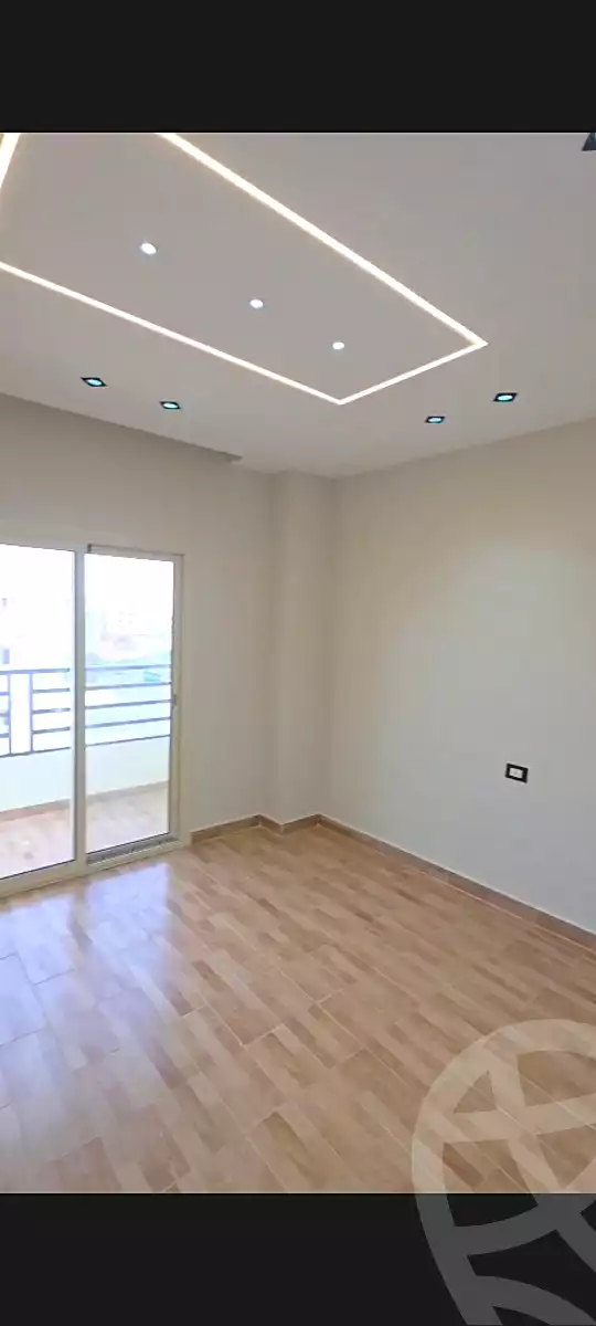 https://aqarmap.com.eg/ar/listing/6652841-for-sale-cairo-new-cairo-south-investors-zizinia-st