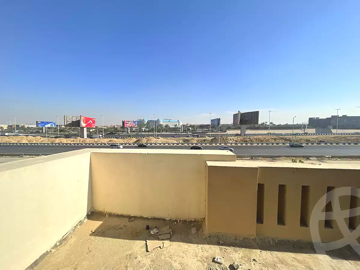 https://aqarmap.com.eg/en/listing/6651130-for-sale-cairo-new-cairo-compounds-tag-city-shalya-taj-city