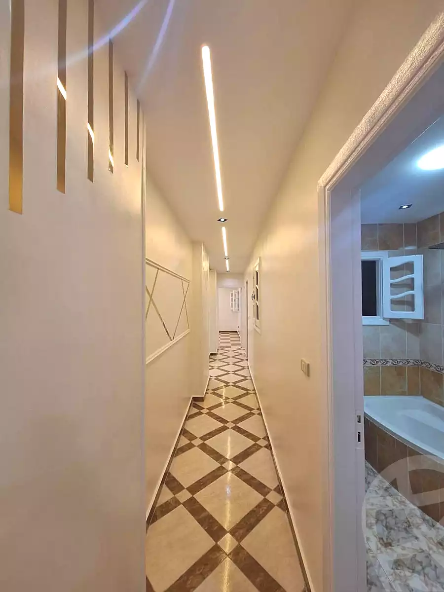https://aqarmap.com.eg/ar/listing/6653180-for-sale-alexandria-sydy-bshr-sydy-bshr-bhry-shr-mhmwd-l-yswy