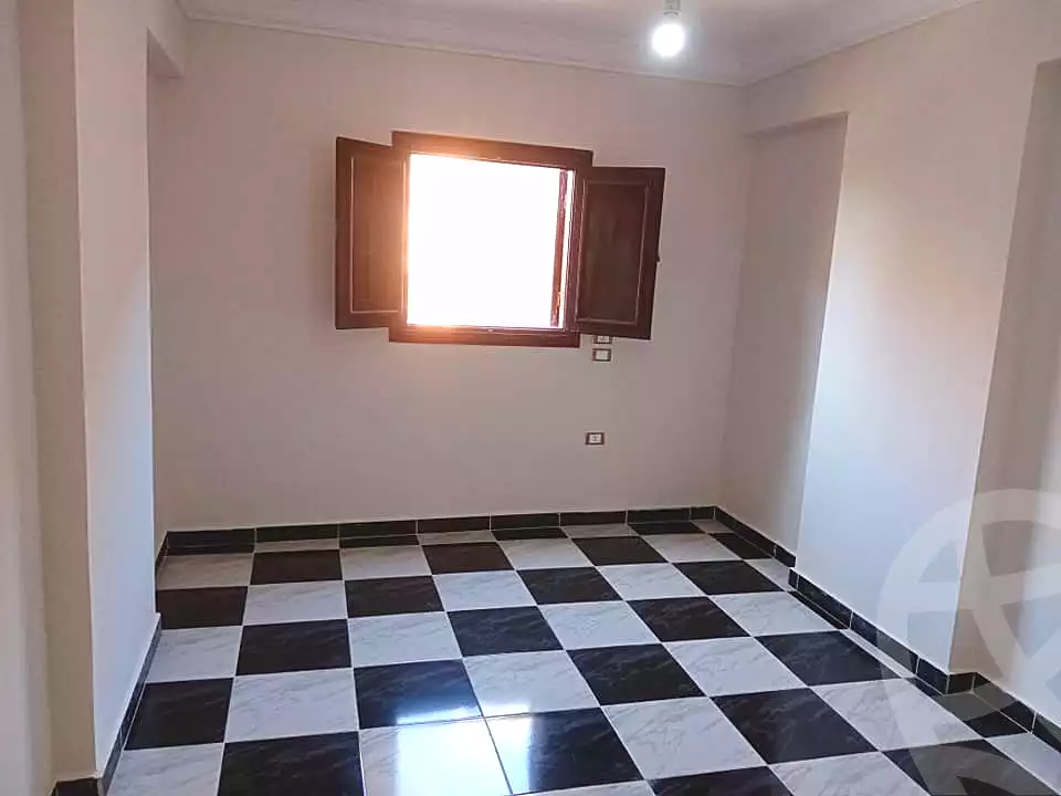 https://aqarmap.com.eg/ar/listing/6653454-for-rent-alexandria-new-miami-eskot
