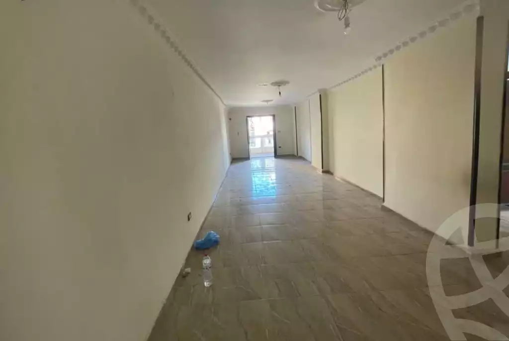 https://aqarmap.com.eg/ar/listing/6653462-for-rent-alexandria-moharram-bey-kanal-al-mahmoudeya-al-bahri-st