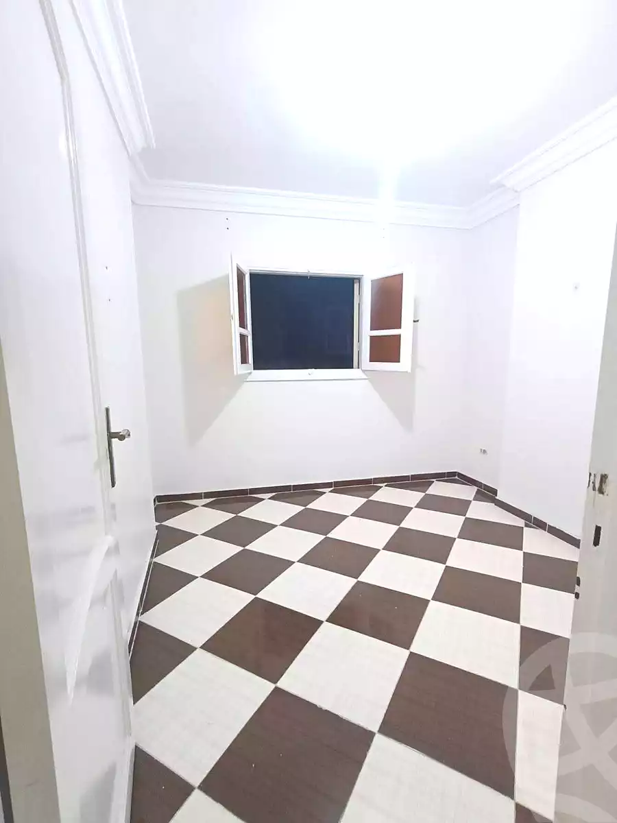 https://aqarmap.com.eg/en/listing/6653518-for-sale-alexandria-el-asafra-l-sfr-bhry