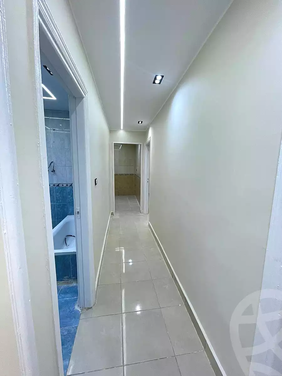 https://aqarmap.com.eg/ar/listing/6653530-for-sale-alexandria-l-jmy-lbytsh-ibrahim-othman-st
