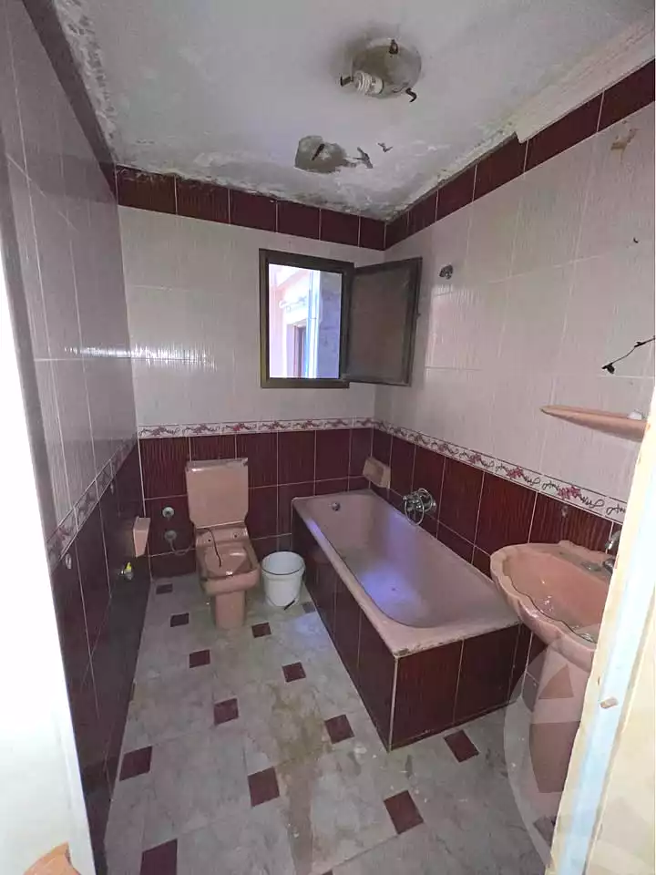 https://aqarmap.com.eg/en/listing/6653927-for-sale-alexandria-ganaklis