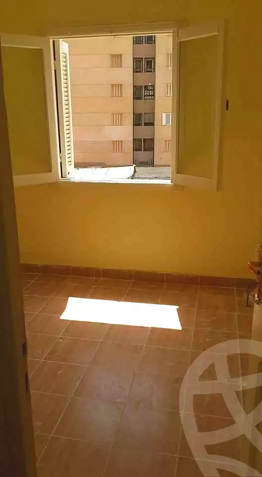 https://aqarmap.com.eg/ar/listing/6654606-for-sale-cairo-helwan-helwan-el-sharkeya-saleh-sobhy-st