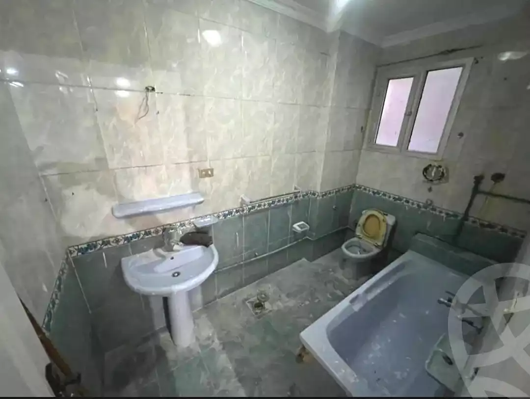 https://aqarmap.com.eg/en/listing/6654703-for-sale-alexandria-sydy-bshr