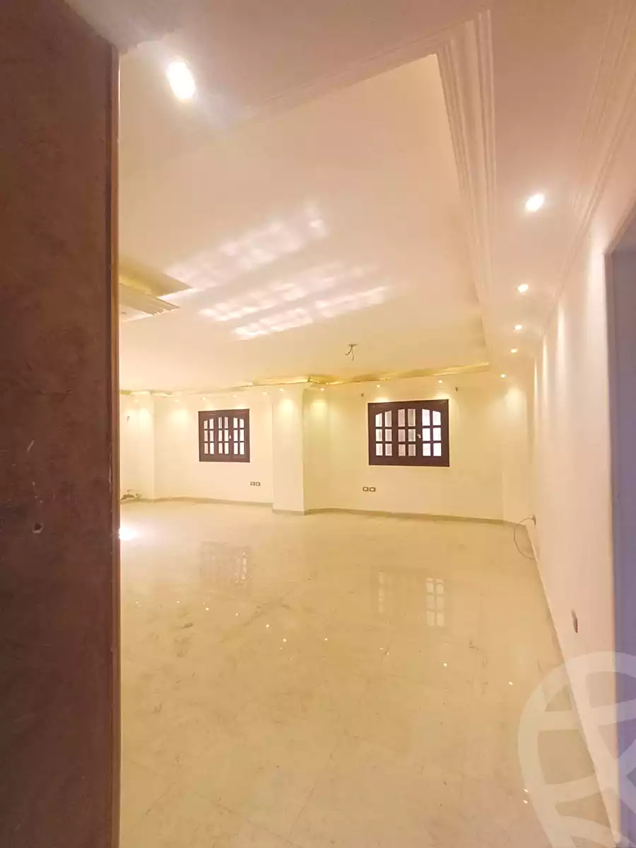 https://aqarmap.com.eg/ar/listing/6654725-for-rent-cairo-mokattam-lhdb-l-ly