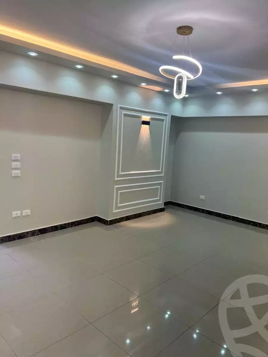 https://aqarmap.com.eg/ar/listing/6654754-for-rent-cairo-el-maadi-zahraa-el-maadi-al-khamseen-st