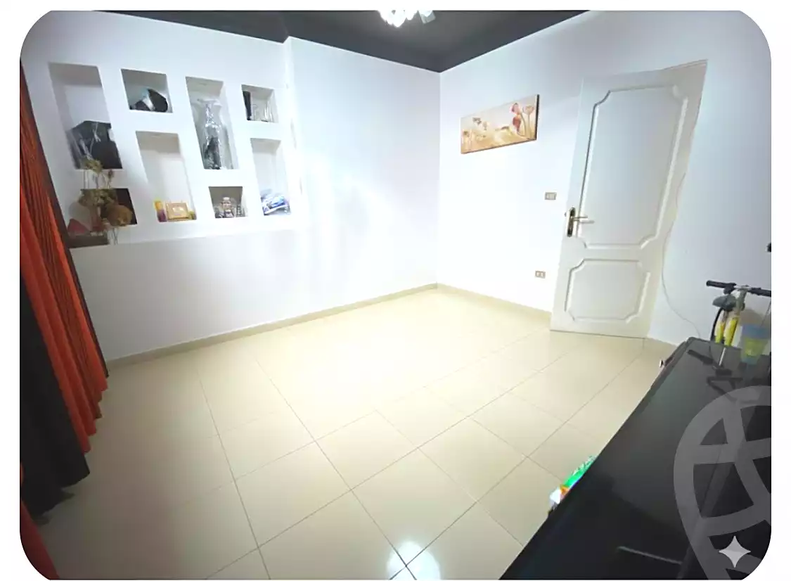 https://aqarmap.com.eg/ar/listing/3700490-for-sale-cairo-el-maadi-degla-street-200