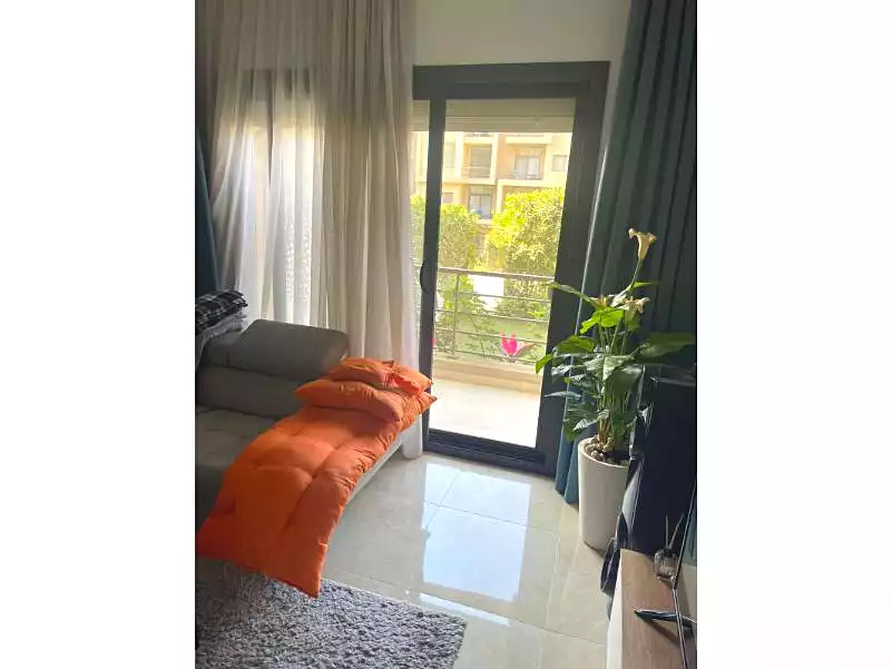 https://aqarmap.com.eg/en/listing/6656331-for-rent-cairo-new-cairo-compounds-fifth-square