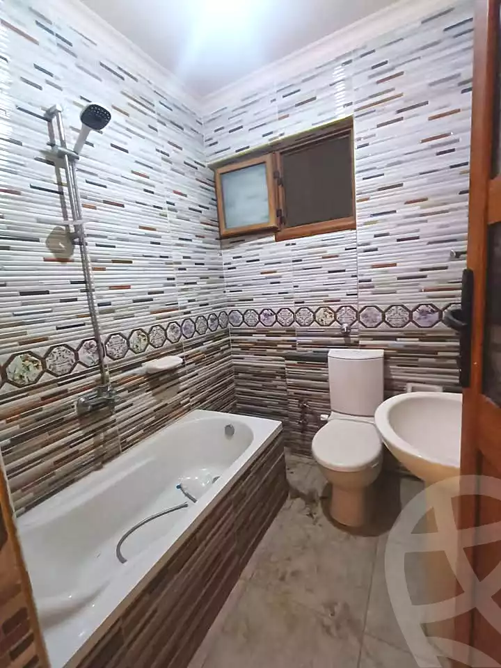 https://aqarmap.com.eg/en/listing/6656430-for-rent-alexandria-l-jmy-lbytsh-mecca-st