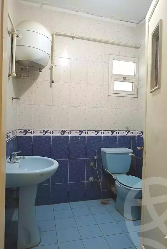 https://aqarmap.com.eg/ar/listing/6656526-for-sale-alexandria-l-jmy-lbytsh-el-reyad-st