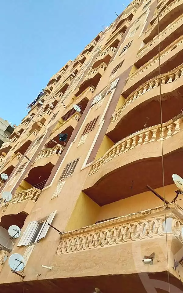 https://aqarmap.com.eg/ar/listing/6656757-for-sale-alexandria-l-jmy-el-hanouvel-el-zahraa-city-st