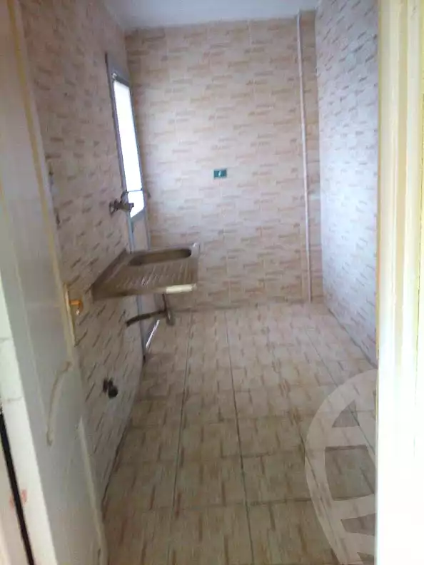https://aqarmap.com.eg/ar/listing/6656899-for-sale-cairo-helwan-helwan-el-sharkeya-saleh-sobhy-st