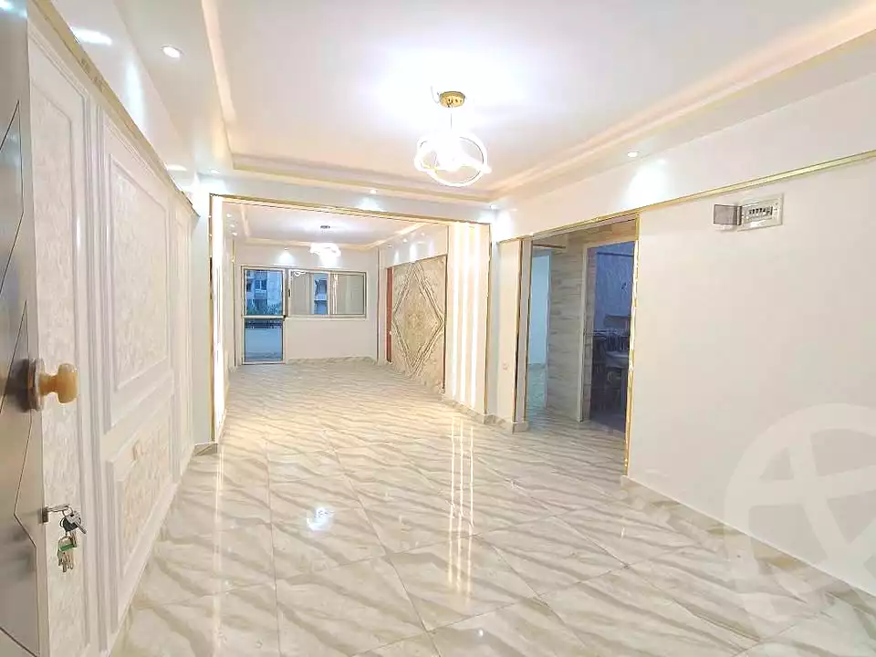 https://aqarmap.com.eg/ar/listing/6657058-for-sale-alexandria-miami-shr-jml-bd-lnsr