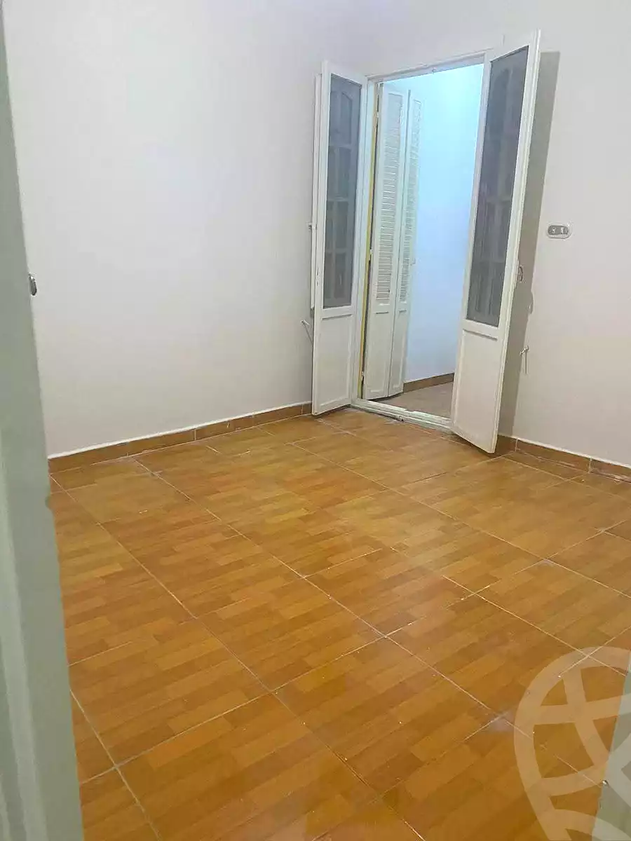 https://aqarmap.com.eg/ar/listing/6657180-for-sale-alexandria-sydy-bshr-sydy-bshr-bhry