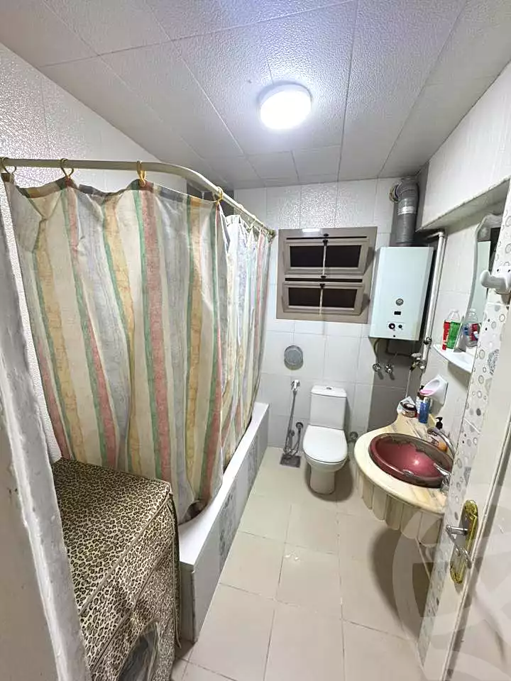 https://aqarmap.com.eg/ar/listing/6657347-for-sale-cairo-ain-shams-ahmed-esmat-st