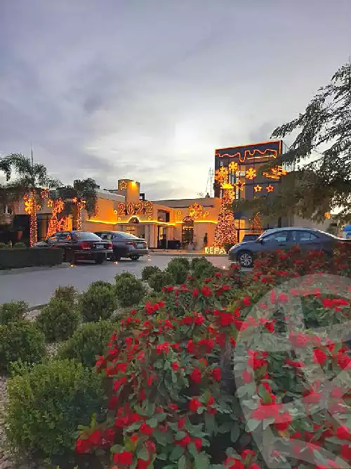 https://aqarmap.com.eg/ar/listing/6657614-for-sale-cairo-new-cairo-compounds-hyde-park-parkway-hyde-park-compound