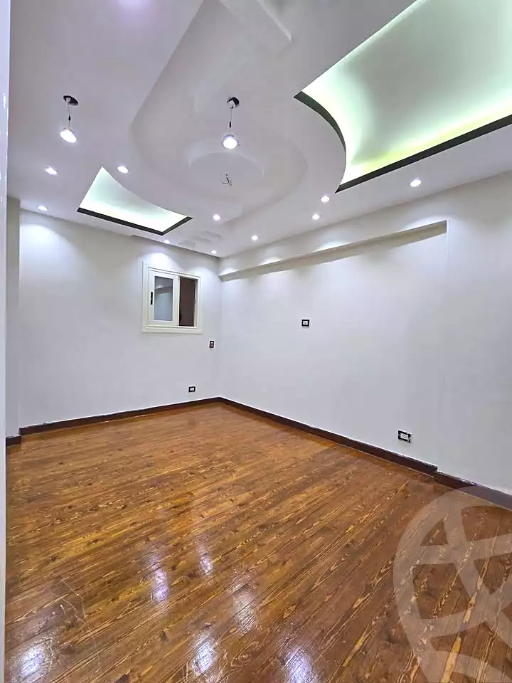 https://aqarmap.com.eg/ar/listing/6657841-for-sale-alexandria-el-asafra-l-sfr-bhry-atlas-st