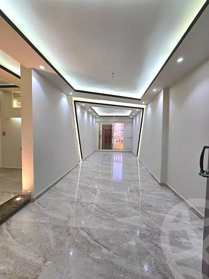 https://aqarmap.com.eg/ar/listing/6657841-for-sale-alexandria-el-asafra-l-sfr-bhry-atlas-st