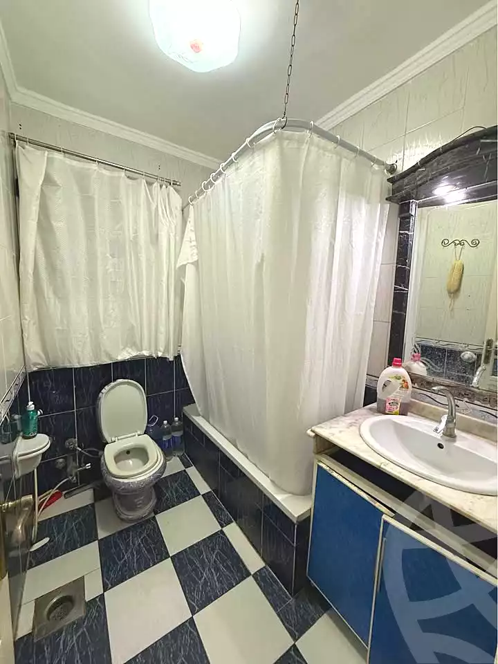 https://aqarmap.com.eg/ar/listing/6658127-for-sale-alexandria-sydy-bshr-sydy-bshr-bhry-ibrahim-el-sayed-st