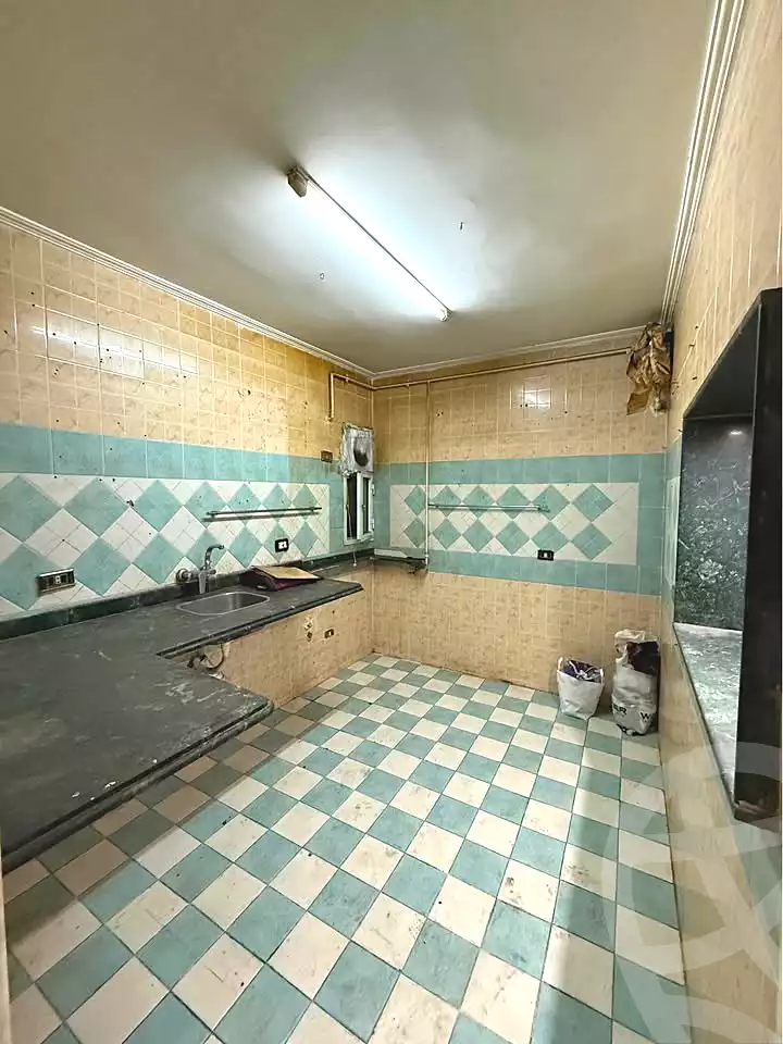 https://aqarmap.com.eg/ar/listing/6658200-for-sale-alexandria-sydy-bshr-sydy-bshr-bhry-gamal-abd-el-nasir-st