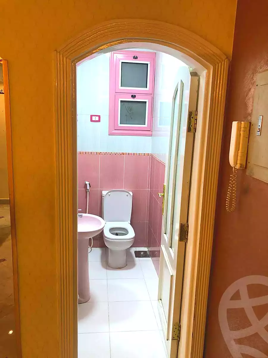 https://aqarmap.com.eg/en/listing/6658261-for-rent-cairo-mokattam-lhdb-l-ly-shareaa-9