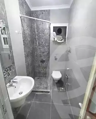 https://aqarmap.com.eg/ar/listing/6658294-for-sale-cairo-el-zaytun-hlmy-lzytwn