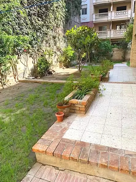 https://aqarmap.com.eg/ar/listing/6658315-for-sale-alexandria-l-jmy-lbytsh-shahr-al-assal-st