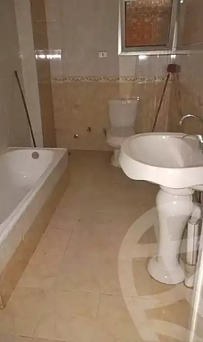 https://aqarmap.com.eg/en/listing/6658456-for-rent-cairo-manial-el-rawda-st