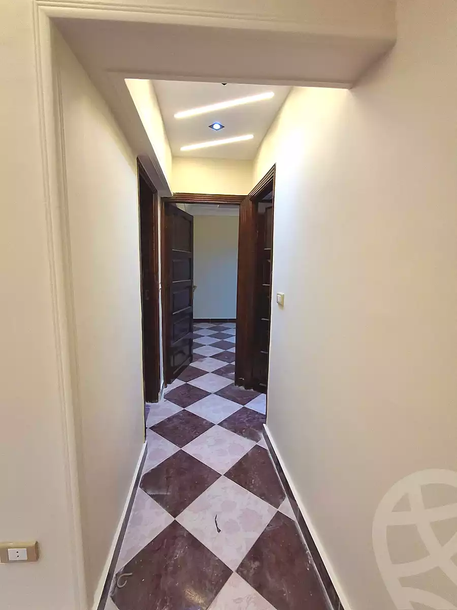 https://aqarmap.com.eg/en/listing/6658567-for-sale-alexandria-bahray-el-anfoshy-sidi-abou-warda-st