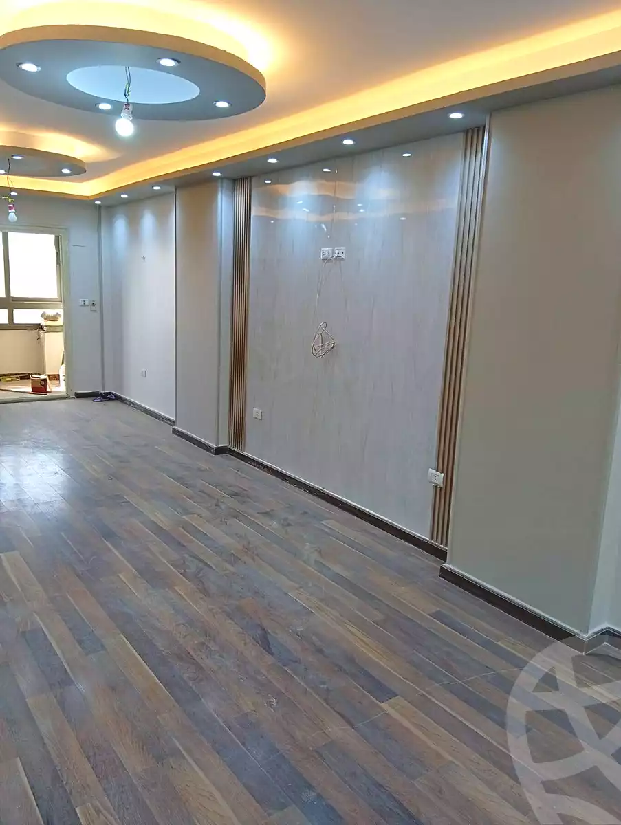 https://aqarmap.com.eg/en/listing/6658644-for-sale-cairo-helwan-helwan-el-sharkeya-ryad-pasha-st
