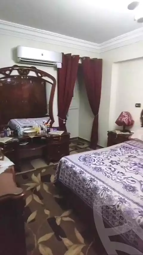 https://aqarmap.com.eg/ar/listing/6658658-for-sale-alexandria-moharram-bey-el-rasafa-st