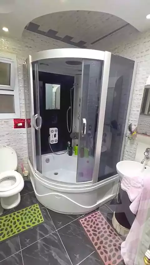 https://aqarmap.com.eg/ar/listing/6658673-for-sale-alexandria-moharram-bey-moharram-bek-st