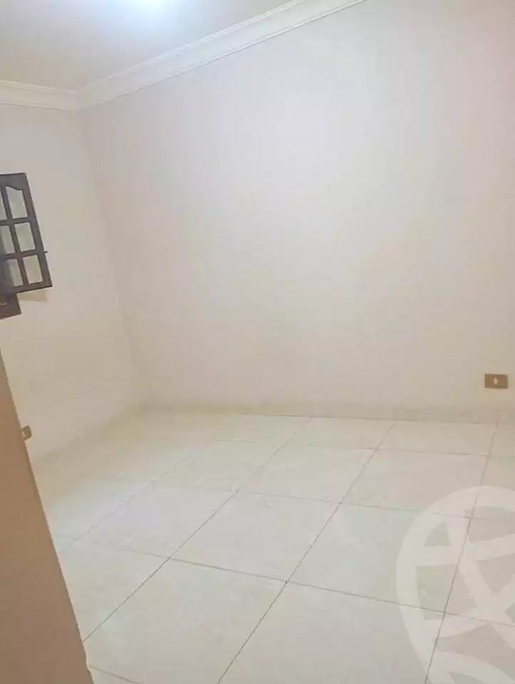https://aqarmap.com.eg/en/listing/6658928-for-rent-alexandria-lsywf-gamila-abu-herid-st