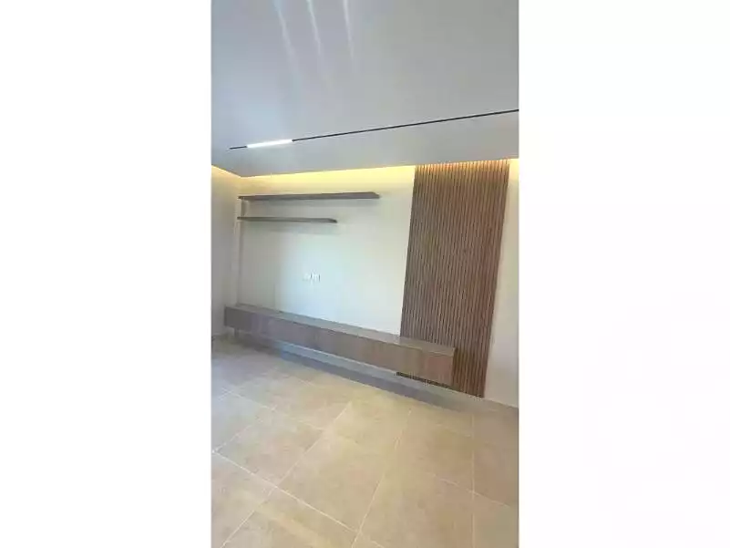 https://aqarmap.com.eg/ar/listing/6659070-for-rent-cairo-new-cairo-compounds-fifth-square