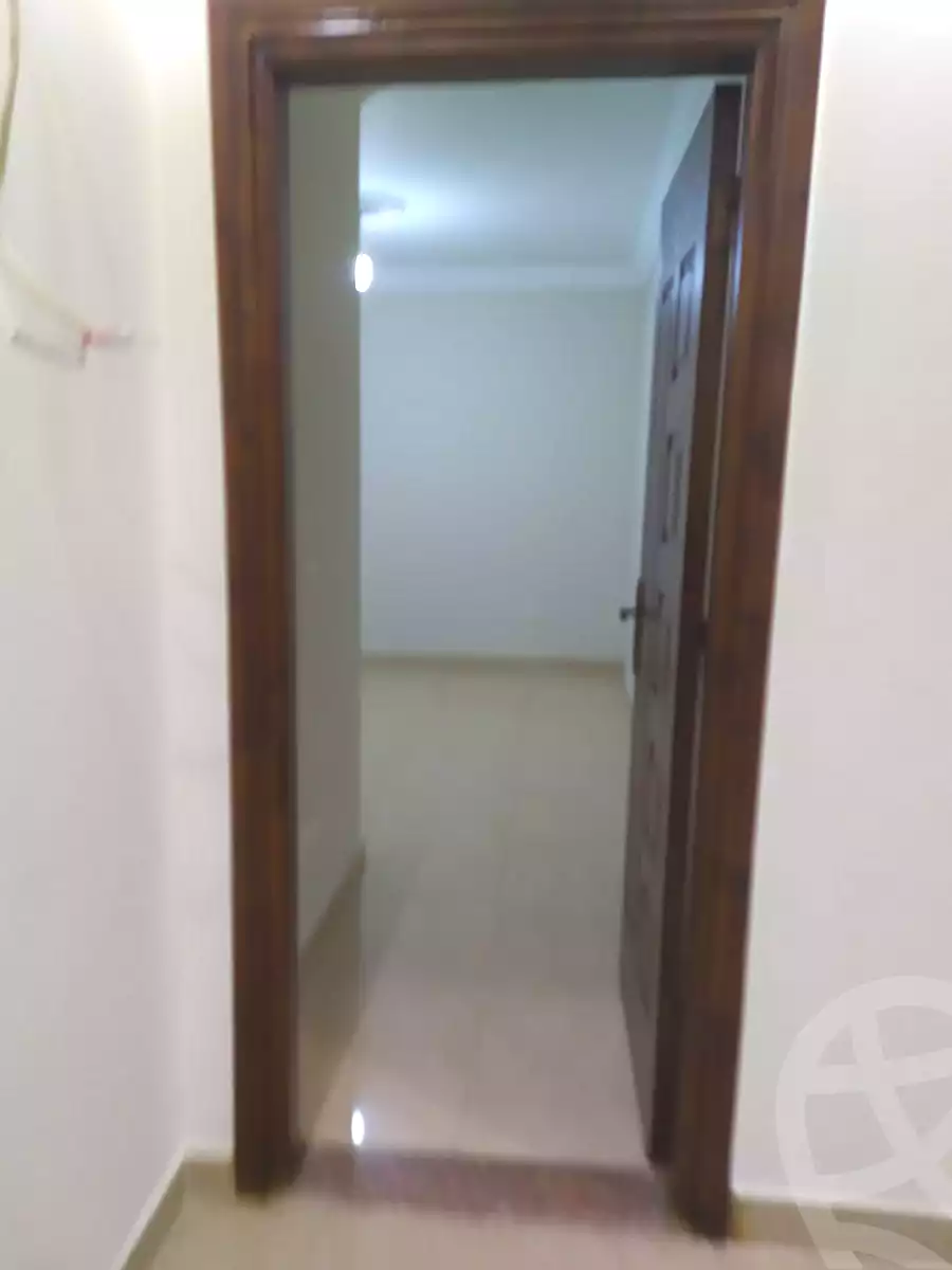 https://aqarmap.com.eg/ar/listing/6659178-for-sale-alexandria-camp-cesar-port-said-street